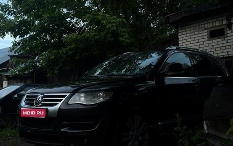 Volkswagen Touareg III, 2008 год, 800 000 рублей, 1 фотография