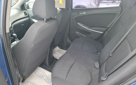 Hyundai Solaris II рестайлинг, 2012 год, 750 000 рублей, 10 фотография