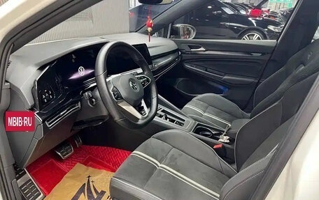 Volkswagen Golf VIII, 2021 год, 1 868 000 рублей, 10 фотография