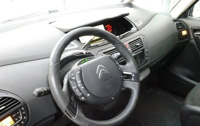 Citroen C4 Picasso II рестайлинг, 2012 год, 545 000 рублей, 1 фотография