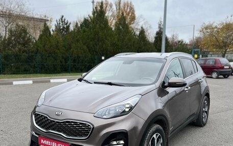 KIA Sportage IV рестайлинг, 2018 год, 2 080 000 рублей, 1 фотография