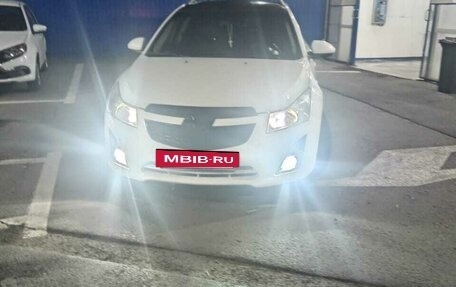 Chevrolet Cruze II, 2013 год, 750 000 рублей, 3 фотография