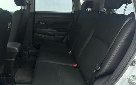 Mitsubishi ASX I рестайлинг, 2014 год, 1 000 000 рублей, 10 фотография