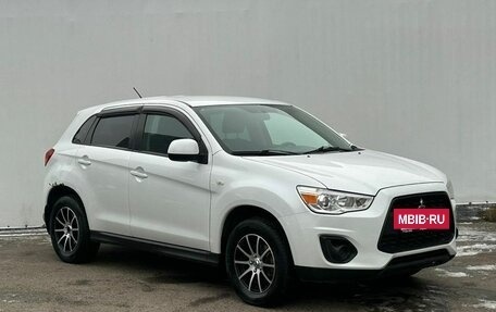 Mitsubishi ASX I рестайлинг, 2014 год, 1 000 000 рублей, 3 фотография