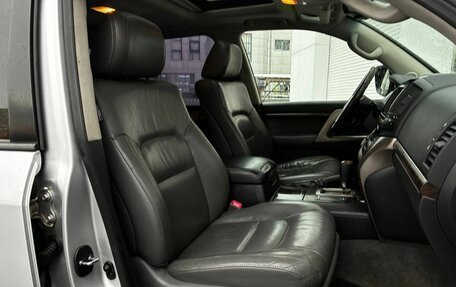 Toyota Land Cruiser 200, 2008 год, 2 670 000 рублей, 9 фотография