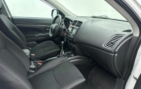 Mitsubishi ASX I рестайлинг, 2014 год, 1 000 000 рублей, 13 фотография