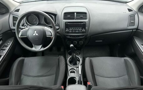 Mitsubishi ASX I рестайлинг, 2014 год, 1 000 000 рублей, 11 фотография