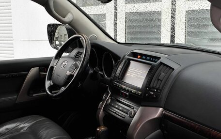 Toyota Land Cruiser 200, 2008 год, 2 670 000 рублей, 14 фотография