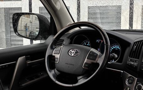 Toyota Land Cruiser 200, 2008 год, 2 670 000 рублей, 13 фотография