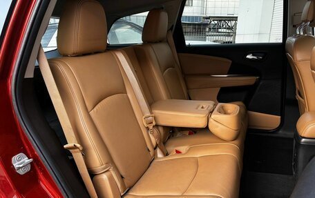 Dodge Journey I, 2012 год, 1 490 000 рублей, 5 фотография