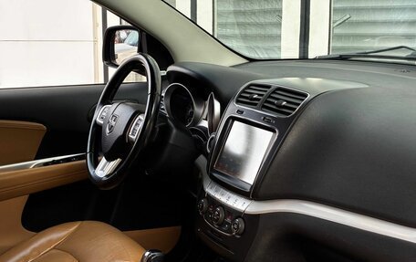 Dodge Journey I, 2012 год, 1 490 000 рублей, 11 фотография