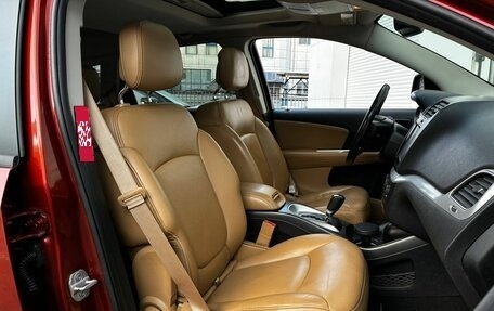 Dodge Journey I, 2012 год, 1 490 000 рублей, 6 фотография