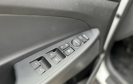 Hyundai Tucson III, 2020 год, 2 590 000 рублей, 16 фотография