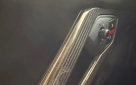 Lamborghini Aventador I рестайлинг, 2017 год, 28 000 000 рублей, 12 фотография