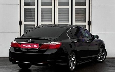 Honda Accord IX рестайлинг, 2013 год, 1 550 000 рублей, 2 фотография