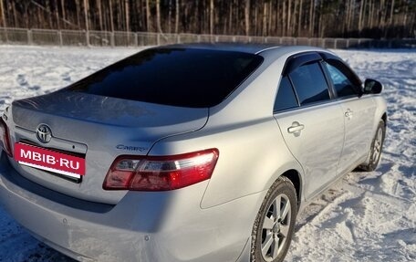 Toyota Camry, 2010 год, 1 550 000 рублей, 4 фотография