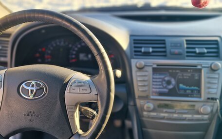 Toyota Camry, 2010 год, 1 550 000 рублей, 8 фотография