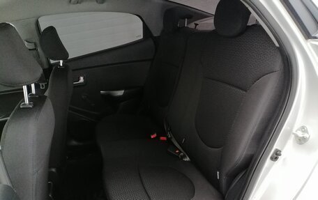 KIA Rio III рестайлинг, 2017 год, 999 000 рублей, 11 фотография