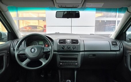 Skoda Fabia II, 2013 год, 588 000 рублей, 7 фотография