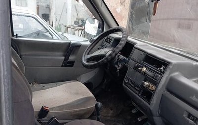 Volkswagen Transporter T4, 1993 год, 290 000 рублей, 1 фотография