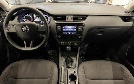 Skoda Octavia, 2020 год, 1 819 000 рублей, 8 фотография