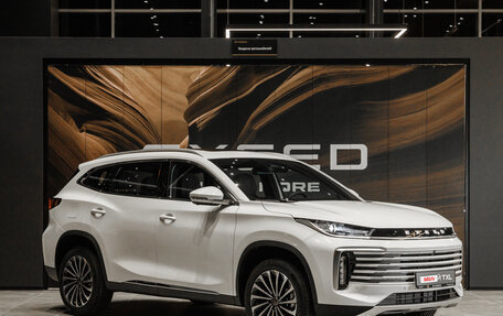 CheryExeed TXL, 2024 год, 3 800 000 рублей, 3 фотография