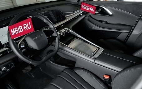 CheryExeed TXL, 2024 год, 3 800 000 рублей, 11 фотография