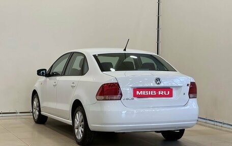 Volkswagen Polo VI (EU Market), 2015 год, 1 045 000 рублей, 7 фотография