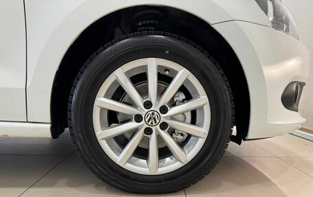 Volkswagen Polo VI (EU Market), 2015 год, 1 045 000 рублей, 20 фотография