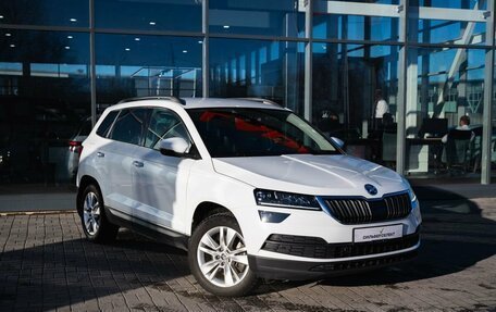 Skoda Karoq I, 2020 год, 2 300 000 рублей, 5 фотография