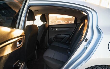 KIA Rio IV, 2019 год, 1 500 000 рублей, 14 фотография