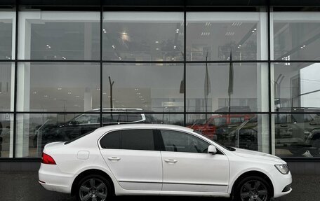 Skoda Superb III рестайлинг, 2013 год, 995 000 рублей, 5 фотография