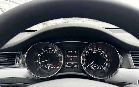 Skoda Superb III рестайлинг, 2013 год, 995 000 рублей, 12 фотография