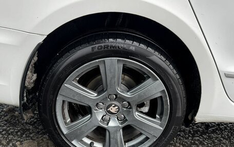 Skoda Superb III рестайлинг, 2013 год, 995 000 рублей, 10 фотография