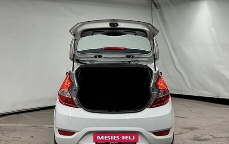 Hyundai Solaris II рестайлинг, 2013 год, 890 000 рублей, 8 фотография