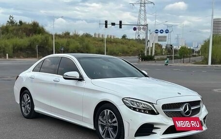 Mercedes-Benz C-Класс, 2021 год, 2 400 000 рублей, 3 фотография