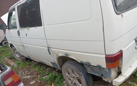 Volkswagen Transporter T4, 1993 год, 290 000 рублей, 2 фотография