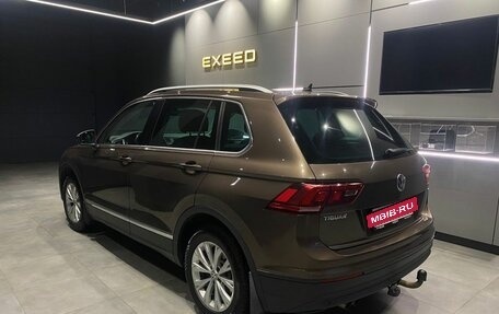 Volkswagen Tiguan II, 2017 год, 2 100 000 рублей, 5 фотография