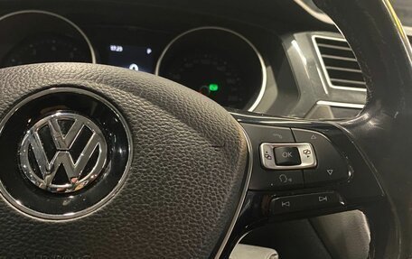 Volkswagen Tiguan II, 2017 год, 2 100 000 рублей, 13 фотография