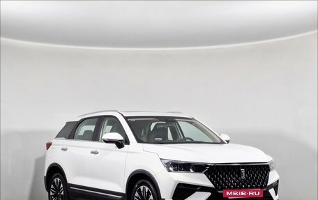 FAW Bestune T77, 2024 год, 2 324 000 рублей, 3 фотография