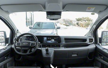 Ford Transit Connect, 2024 год, 3 980 000 рублей, 15 фотография