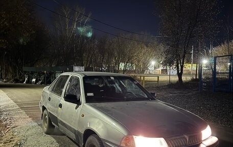 Daewoo Nexia I рестайлинг, 2002 год, 117 000 рублей, 2 фотография