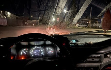 Daewoo Nexia I рестайлинг, 2002 год, 117 000 рублей, 10 фотография