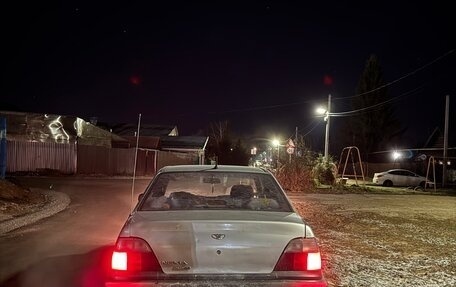 Daewoo Nexia I рестайлинг, 2002 год, 117 000 рублей, 4 фотография