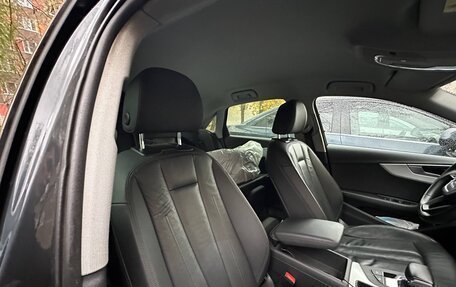 Audi A4, 2018 год, 2 300 000 рублей, 8 фотография