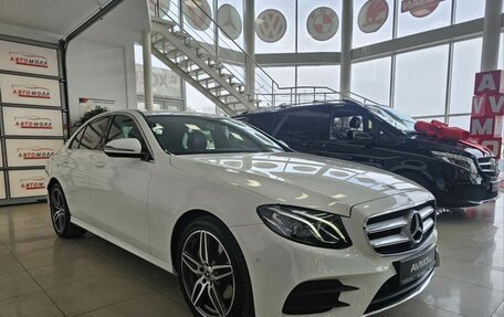 Mercedes-Benz E-Класс, 2019 год, 3 969 000 рублей, 7 фотография