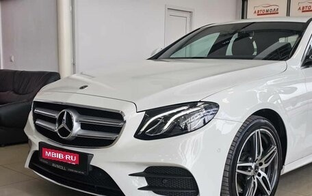 Mercedes-Benz E-Класс, 2019 год, 3 969 000 рублей, 3 фотография