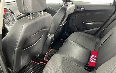 Opel Astra J, 2012 год, 860 000 рублей, 11 фотография