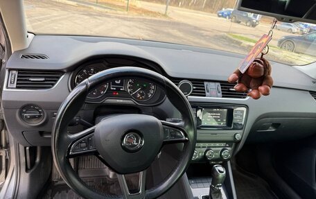 Skoda Octavia, 2015 год, 1 390 000 рублей, 11 фотография