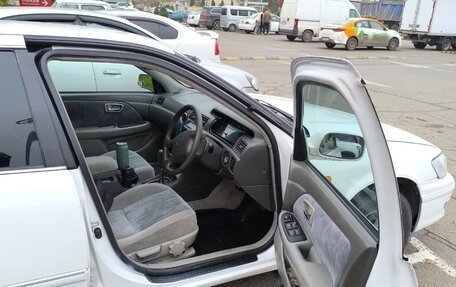 Toyota Camry, 2000 год, 670 000 рублей, 2 фотография